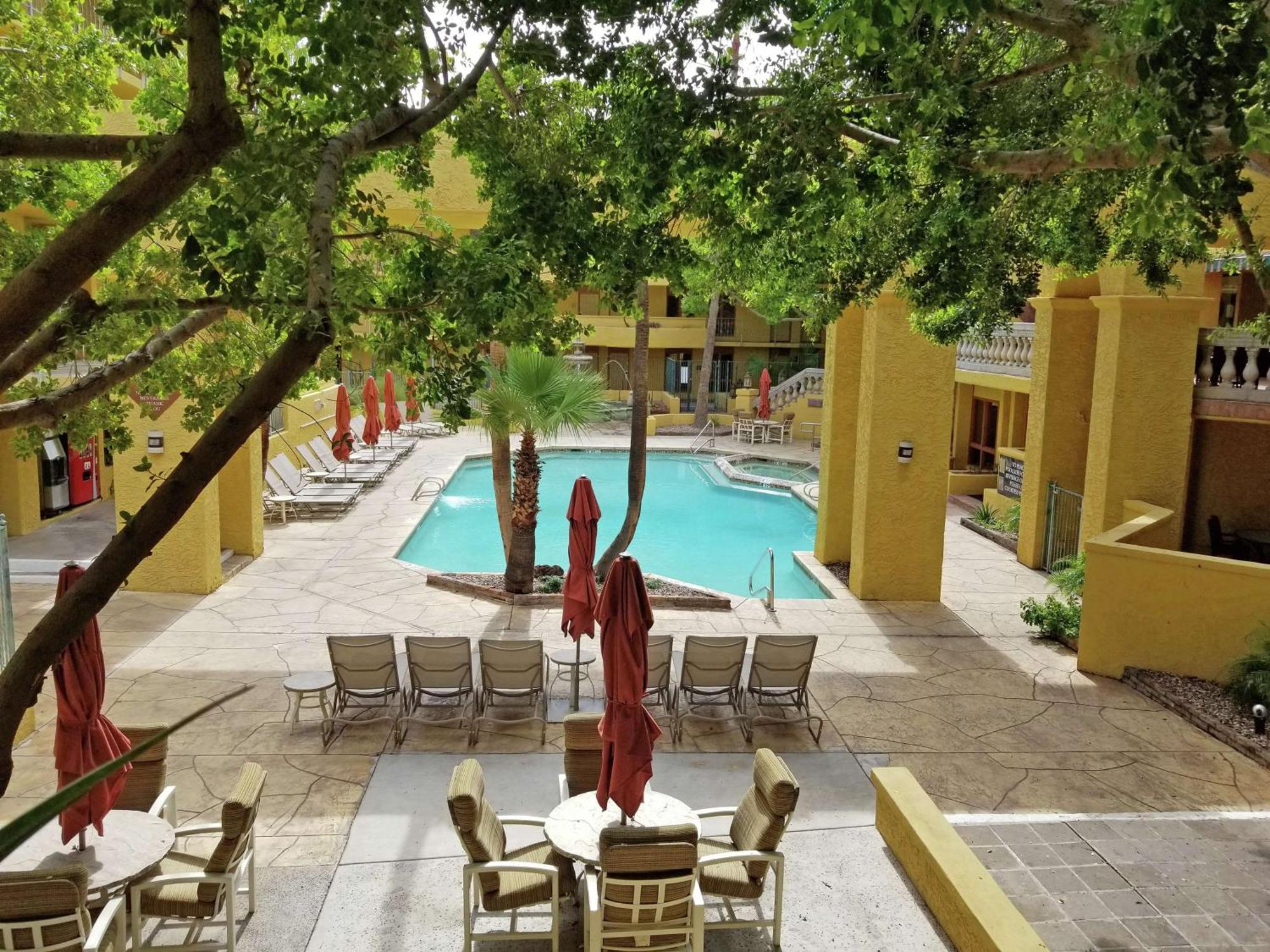 Hilton Phoenix Tapatio Cliffs Resort Kültér fotó